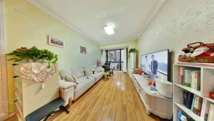 春天华逸二手房实景图