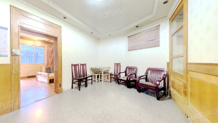 辉德湾西弄二手房实景图