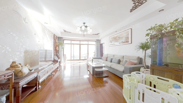 湖畔豪庭二手房实景图