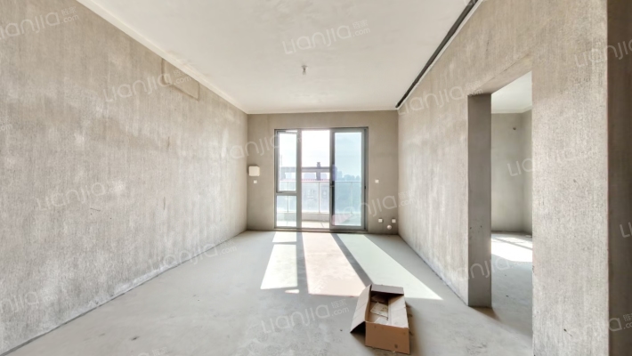 香港兴业家逸园二手房实景图