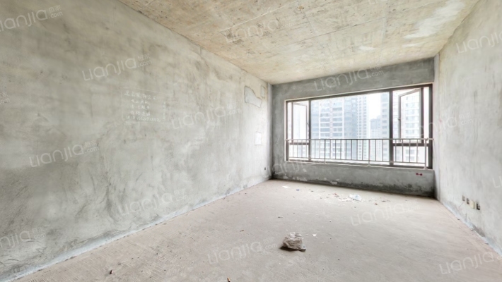 龙玺台二手房实景图