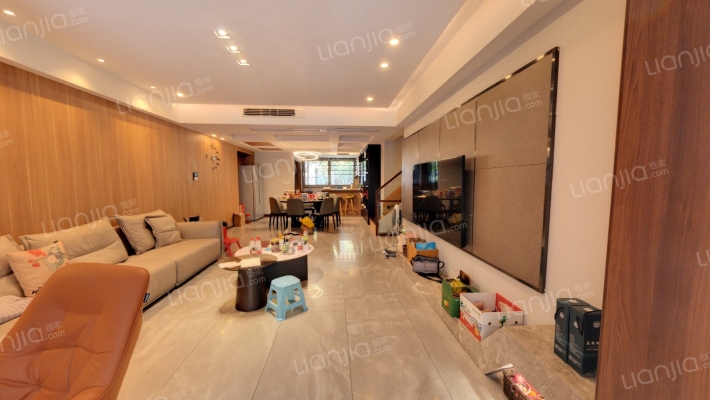 隆鑫盛世普天二手房实景图