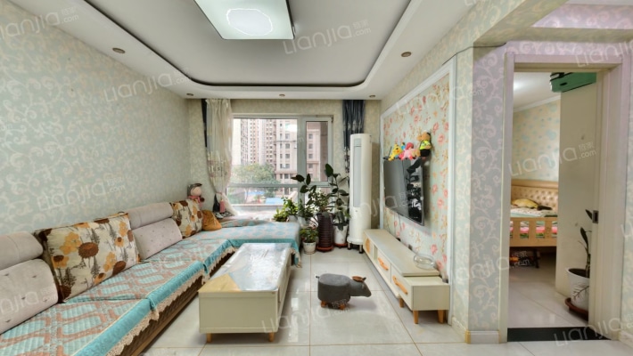 泰盈十里锦城三期二手房实景图