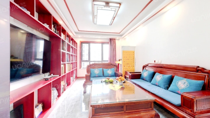 青秀蓝湾一期二手房实景图