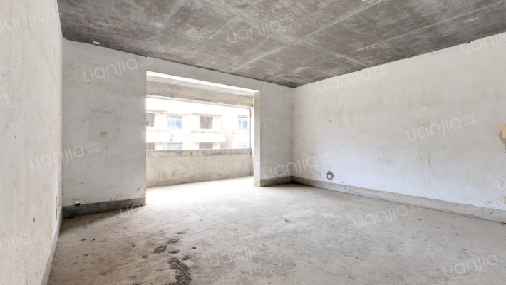 思源小区二手房实景图