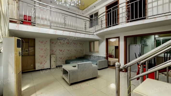 国贸大厦二手房实景图