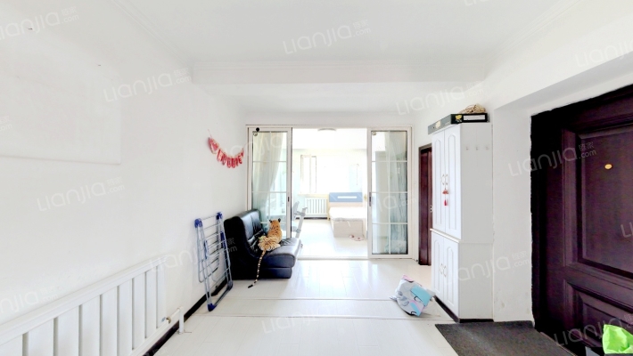 劳动生产小区二手房实景图