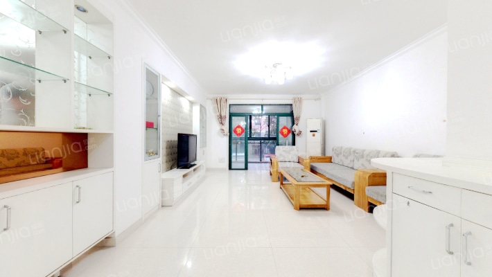 名都绿洲二手房实景图