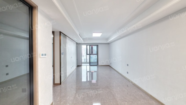 维科新芝望府二手房实景图