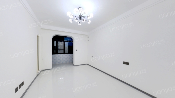 城角西路二手房实景图