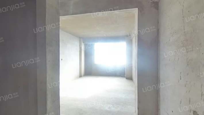 隆盛名城二手房实景图