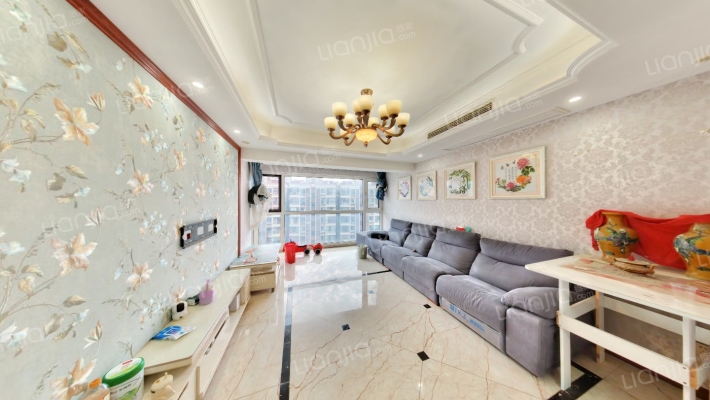 弘阳爱上花园二手房实景图