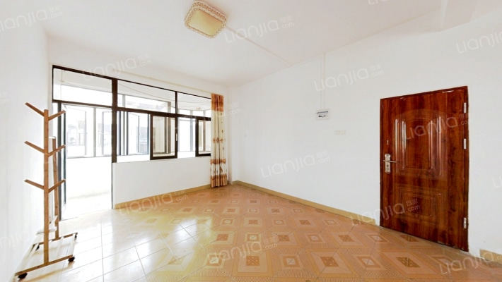 红旗村东江花园二手房实景图