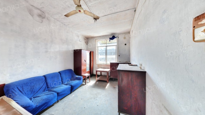 莹华寺街二手房实景图