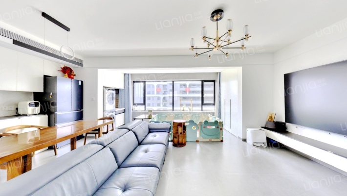 铂悦天汇东区二手房实景图