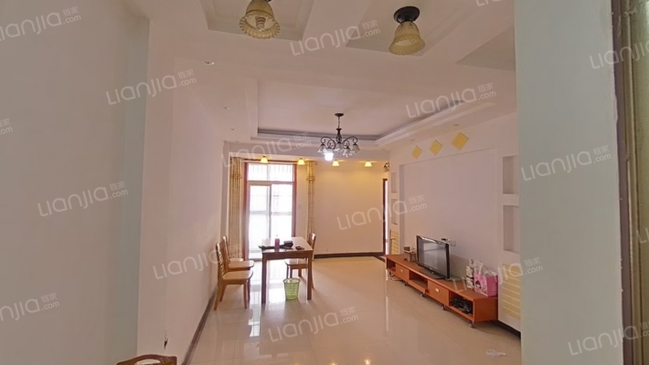 聚豪华府二手房实景图