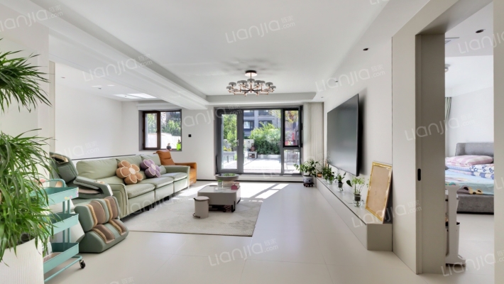 中海云麓公馆二手房实景图