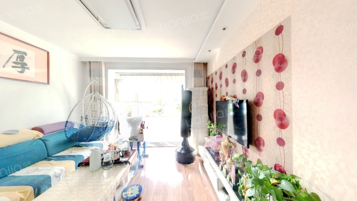 汇美·春江苑小区二手房实景图