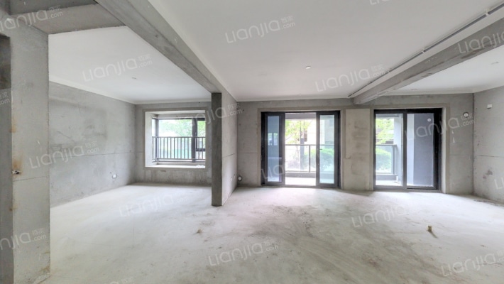 世茂桃园二手房实景图