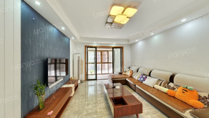 世锦家和院二手房实景图