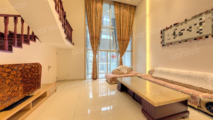 八方小区祥泰山庄二手房实景图