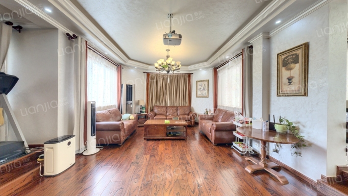 银泰花园二手房实景图