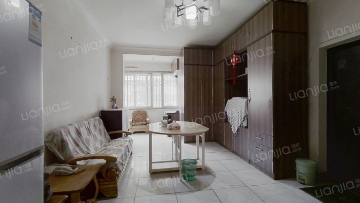 建国巷4号附1号二手房实景图