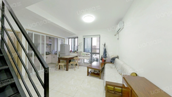 梅龙枫香庭院二手房实景图