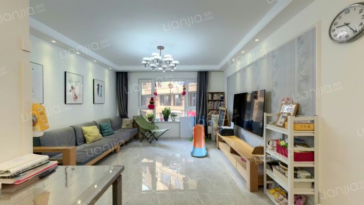 鲁商凤凰城二手房实景图