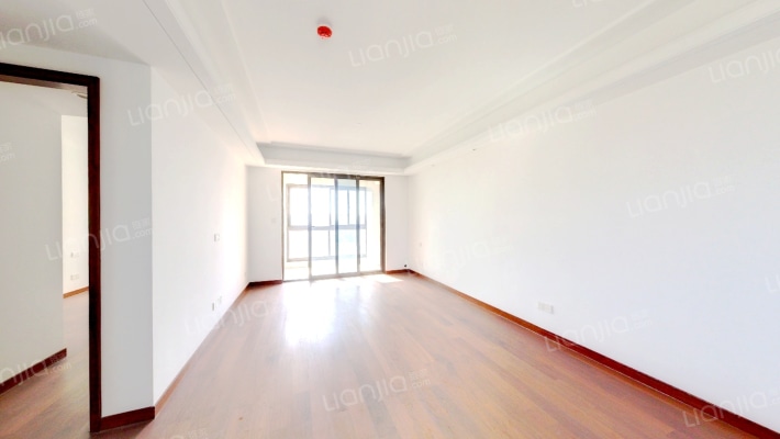 荣安诚品园二手房实景图