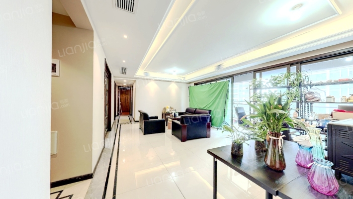 蓝光长岛国际五期二手房实景图