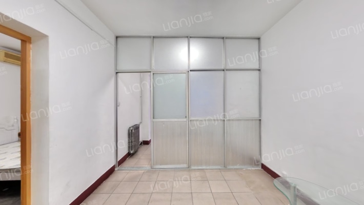 千户社区二手房实景图