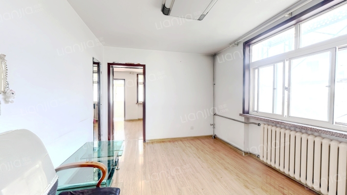 南京路二手房实景图