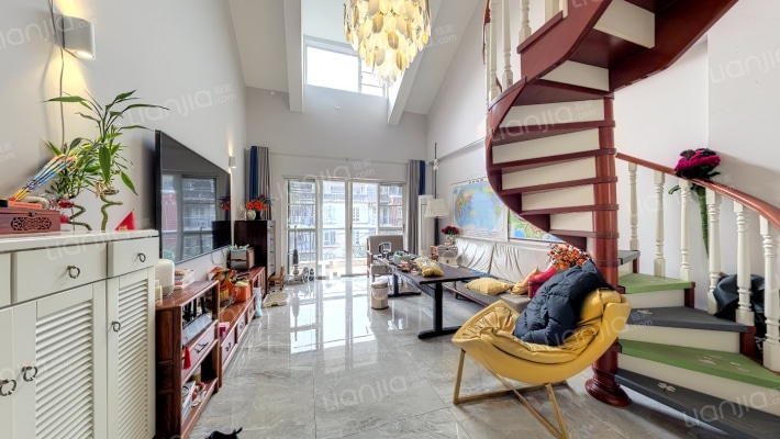 万科四季花城三期二手房实景图