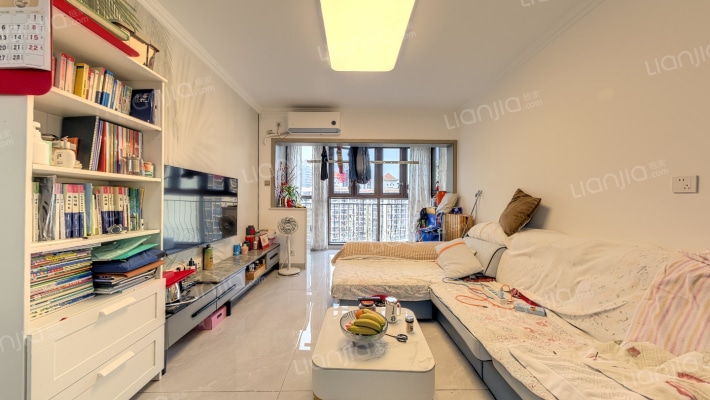 英郡年华花园一期二手房实景图