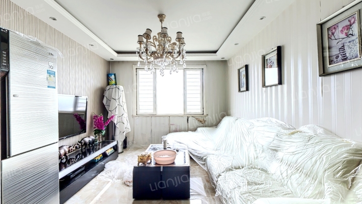 水岸花城 2室1厅 南 北-客厅