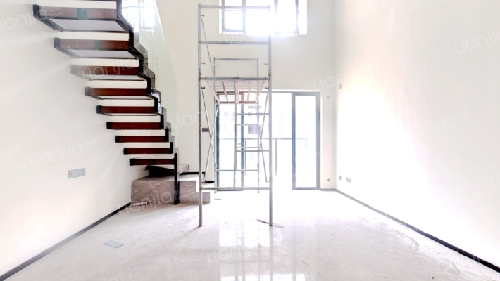 方直香山墅二手房实景图