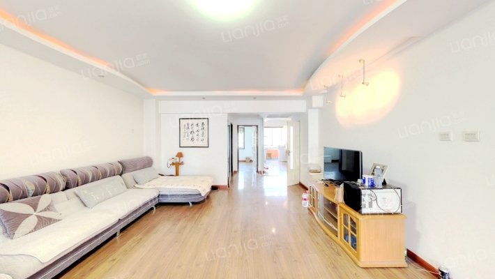 万盛花园二手房实景图