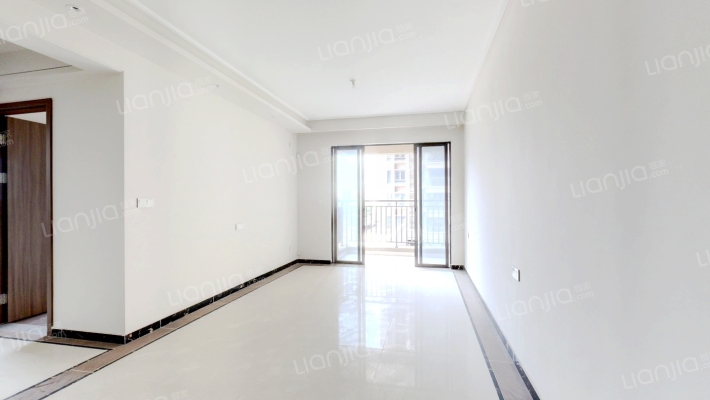 保利香槟国际二手房实景图