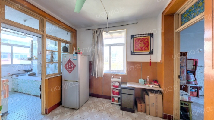 八三大院二手房实景图