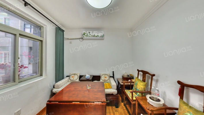 黎明一巷6号院二手房实景图