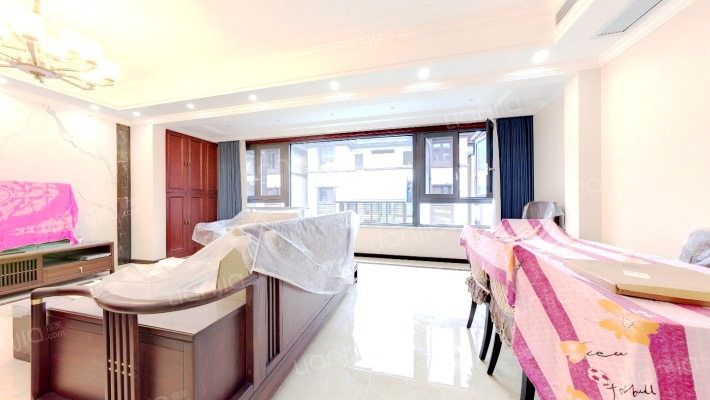 联发龙洲湾一号B区二手房实景图