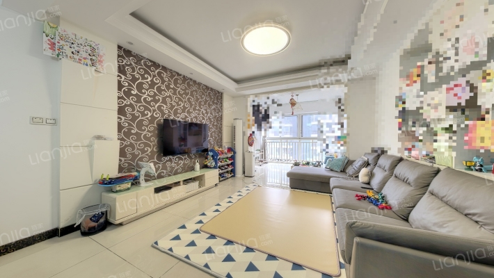 蓝岸丽景二手房实景图