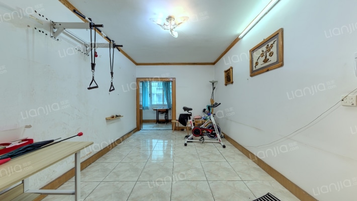 省医家属区宿舍二手房实景图