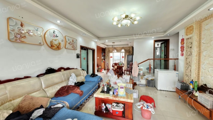 水岸山城二手房实景图