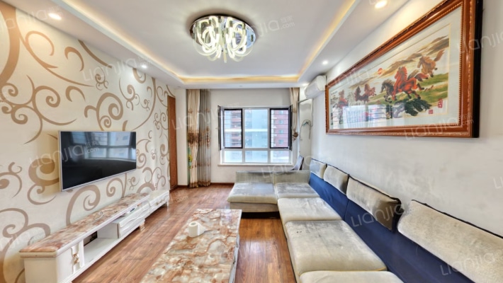 越秀星汇蓝海二手房实景图