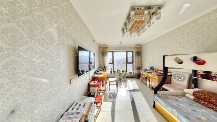 天昱凤凰城B区二手房实景图