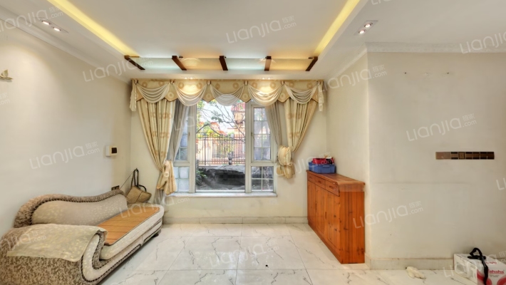 華辉花園二手房实景图