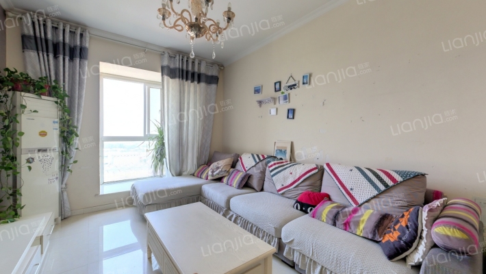 西都名苑二手房实景图