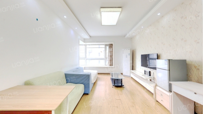 万裕龙庭水岸二手房实景图